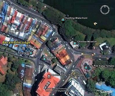 Berambih Lodge Kuching Esterno foto